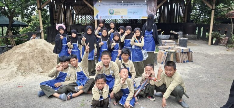 Ecotech Islamic School Yayasan Pondok Media Islam